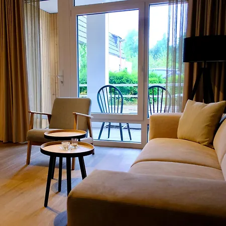 La Dominotte Short 9a