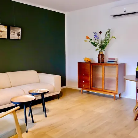 La Dominotte Short 9a Apartament *