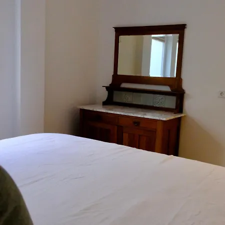 La Dominotte Short 9a