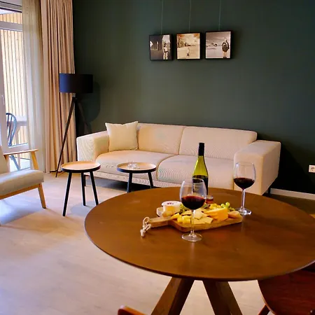 Apartment La Dominotte Short 9a