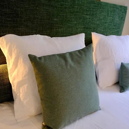 La Dominotte Short 9a *